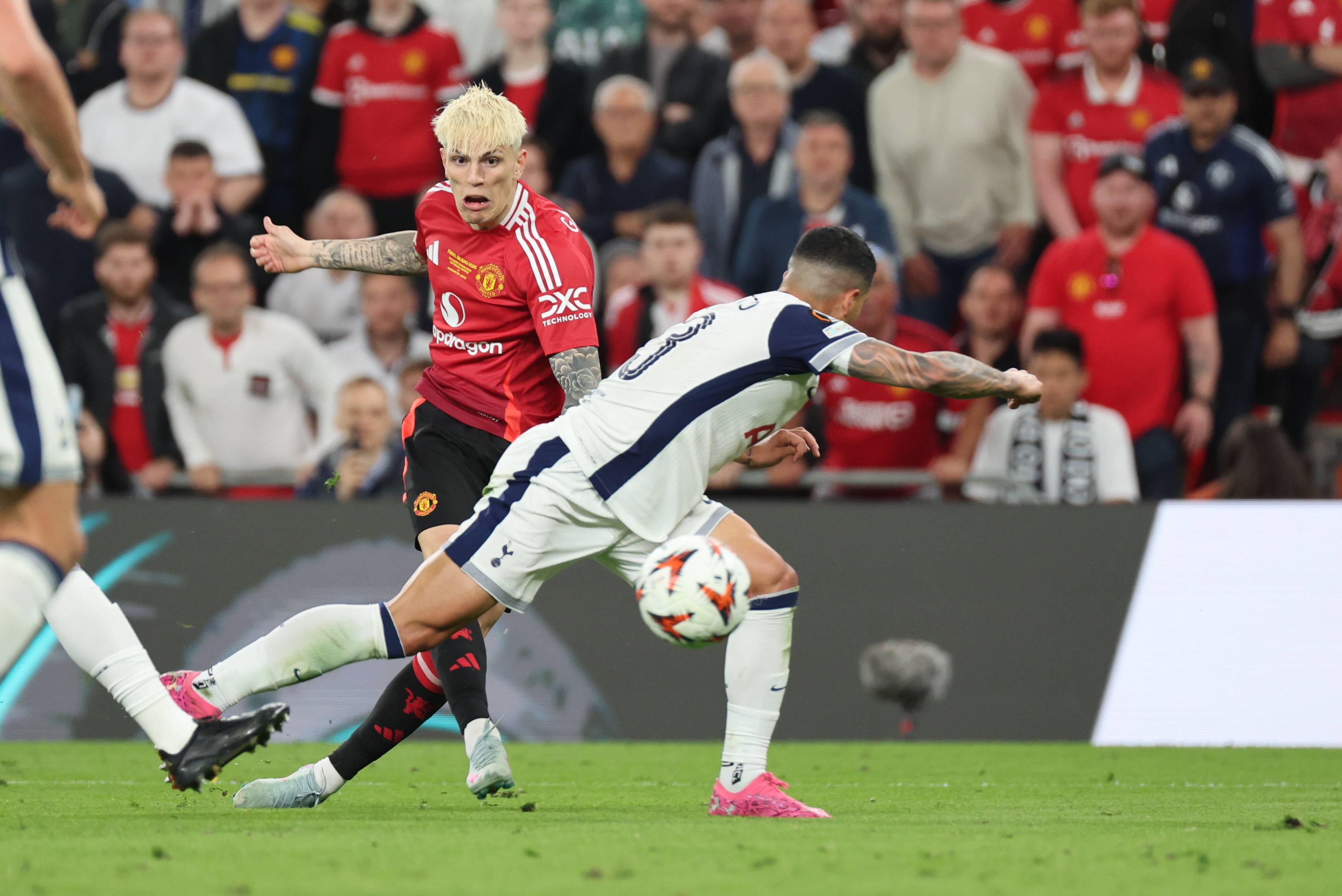 开云体育服务-赛后突围战来临，巴黎圣日耳曼围绕欧超杯回应争议，底气十足，阵容厚度经受考验的简单介绍