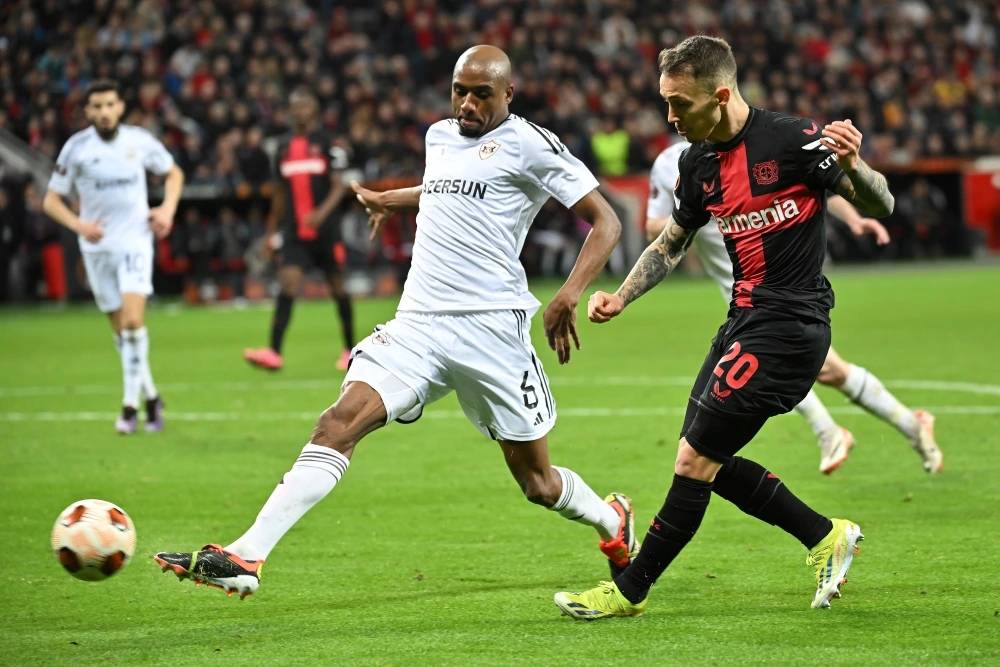 开云体育官网-关于那不勒斯发布备战花絮，冲刺阶段临场应变，德国杯任务艰巨，球队文化再被提及的信息